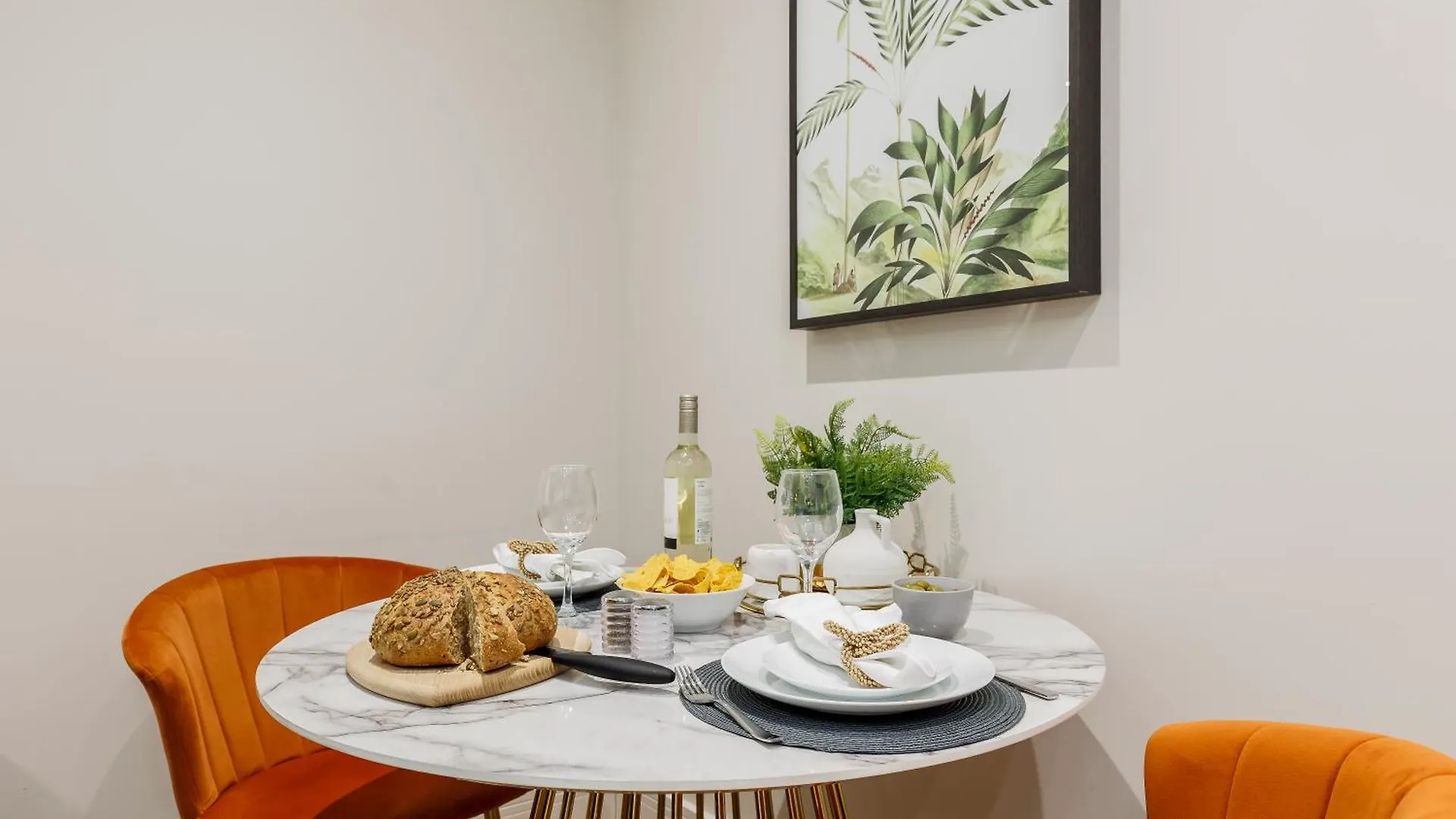 Sea Breeze - Coast Apartment Bournemouth