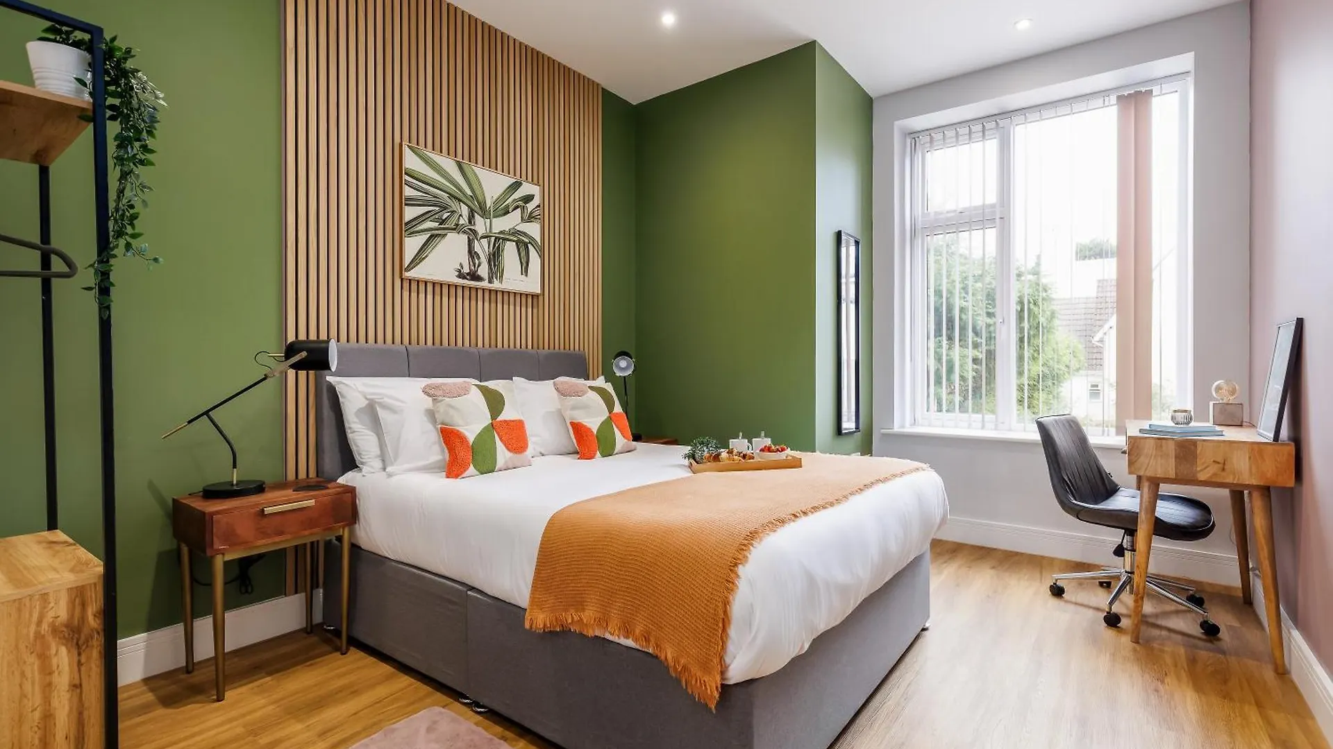 Sea Breeze - Coast Apartment Bournemouth