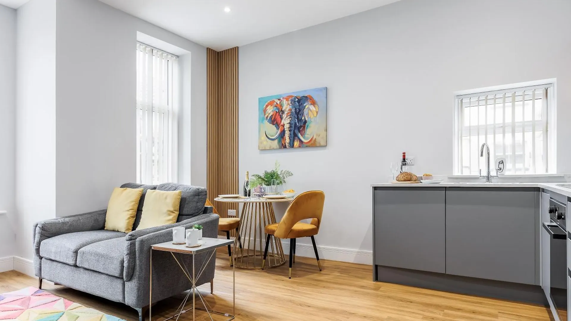 Sea Breeze - Coast Apartment Bournemouth