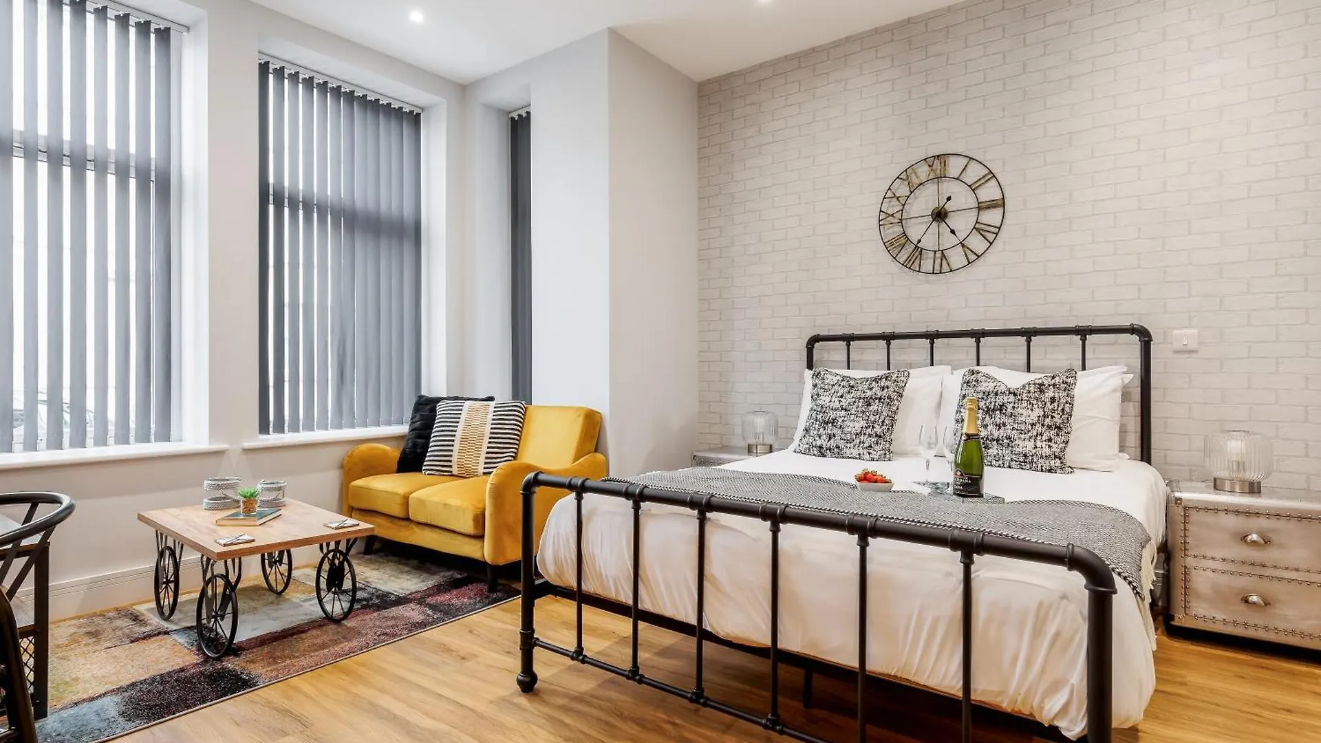 Sea Breeze - Coast Apartment Bournemouth United Kingdom